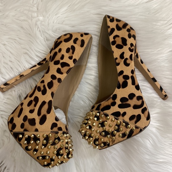Steve Madden Bolddd gold studded leopard fur platforms mob wife - Picture 4 of 9